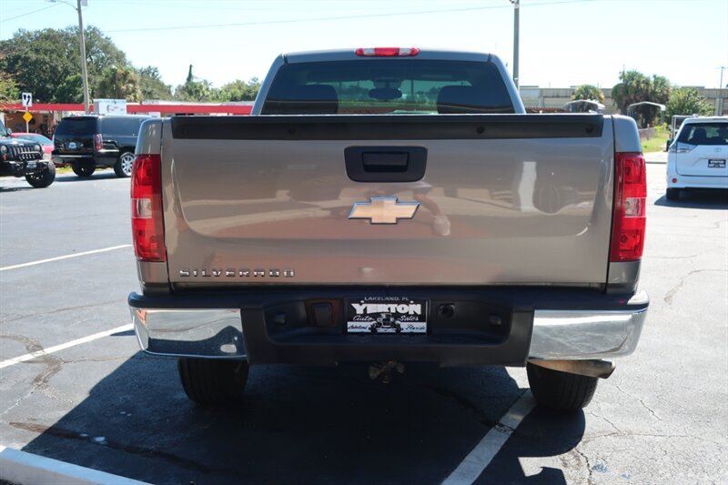 Used 2008 Chevrolet Silverado 1500 W/T RWD image 8