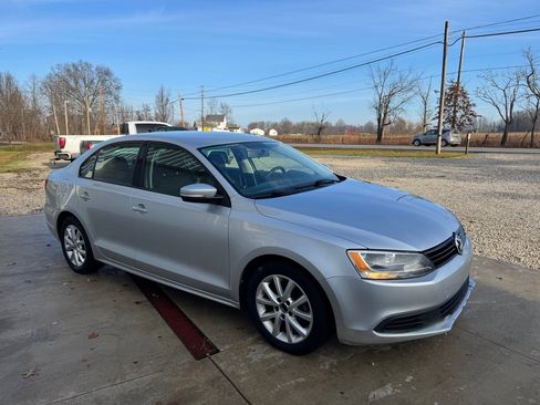 Used 2012 Volkswagen Jetta SE image 5