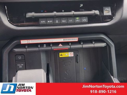 New 2026 Toyota Tundra SR5 AWD/4WD image 18