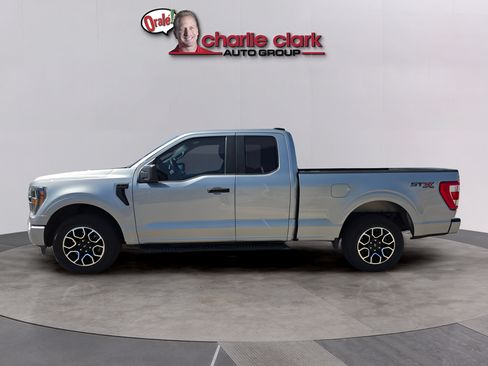 Used 2023 Ford F150 XL w/ STX Appearance Package RWD image 3
