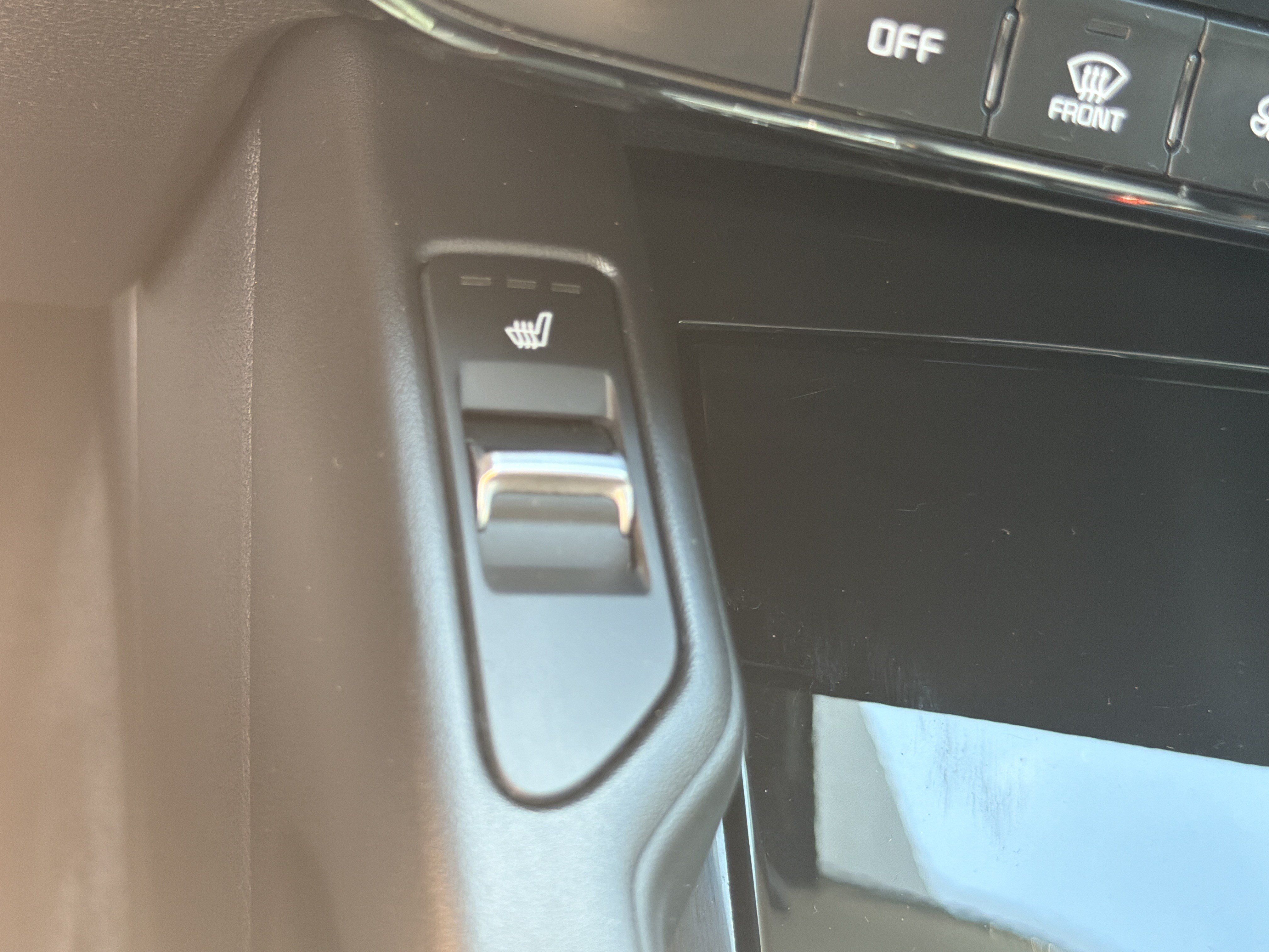 Certified 2023 Kia Telluride S w/ S Sunroof Package AWD/4WD image 34