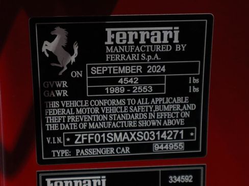 Used 2025 Ferrari 296 GTS image 40