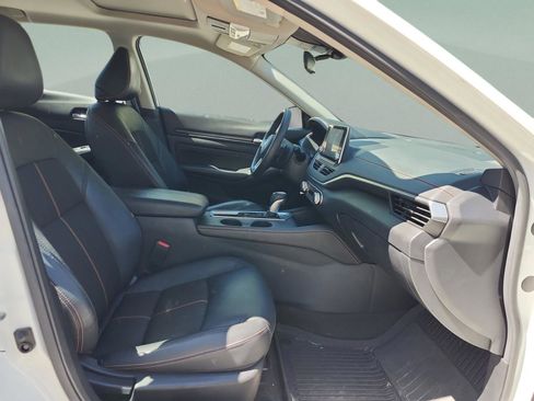 Used 2022 Nissan Altima 2.5 SR w/ Midnight Edition Package image 18