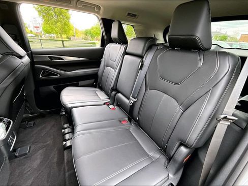 New 2027 INFINITI QX60 Luxe w/ Cargo Package AWD/4WD image 10