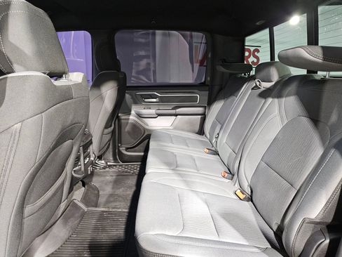 Used 2022 RAM 1500 Big Horn AWD/4WD image 34