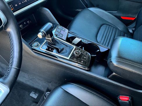 Used 2023 Kia Sportage SX image 20