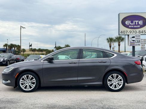 Used 2015 Chrysler 200 Limited w/ Convenience Group FWD image 2