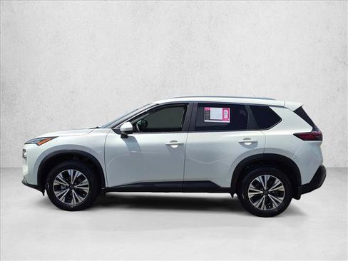 Used 2023 Nissan Rogue SV w/ SV Premium B Package FWD image 8