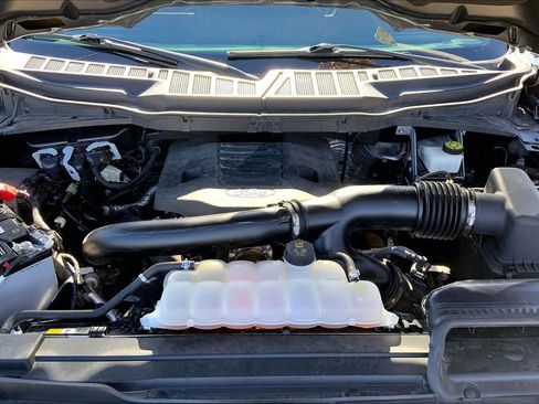 Certified 2023 Ford F150 Platinum w/ Equipment Group 701A High image 31