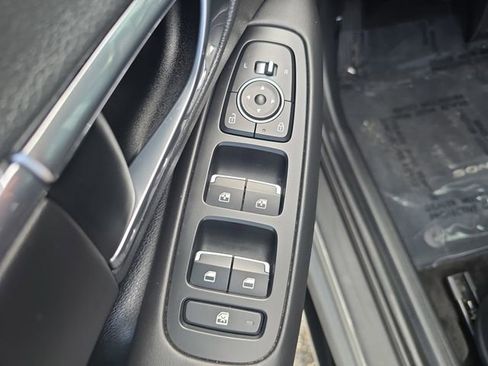 Used 2023 Hyundai Sonata SEL w/ Convenience Package image 16