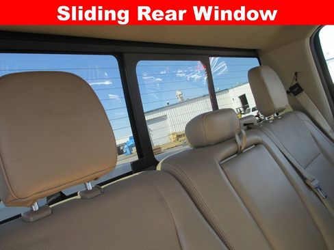 Used 2015 Ford F150 Lariat w/ Equipment Group 502A Luxury AWD/4WD image 29
