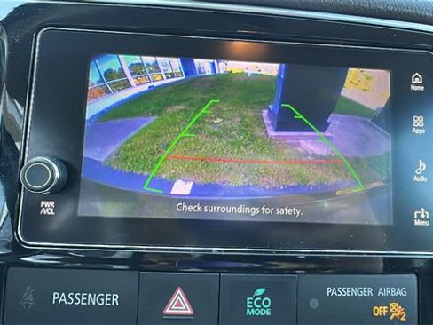 Used 2018 Mitsubishi Outlander SEL image 13