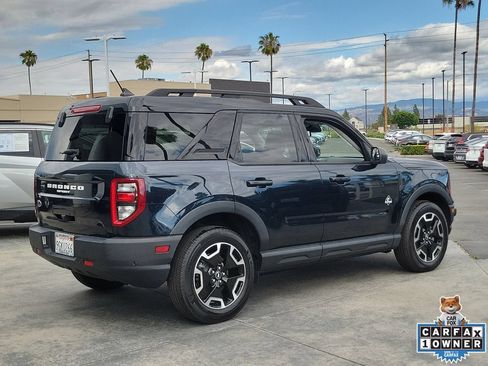 Used 2023 Ford Bronco Sport Outer Banks w/ Tech Package AWD/4WD image 4