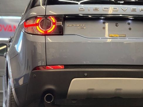 Used 2018 Land Rover Discovery Sport HSE image 7