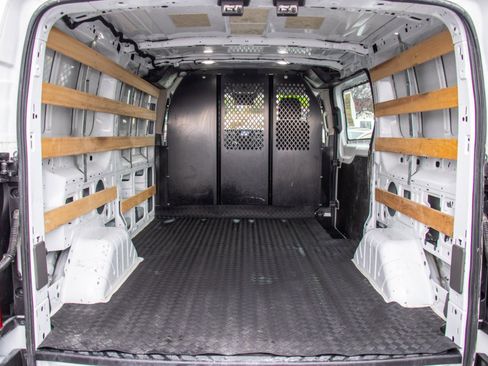 Used 2024 Ford Transit 250 Low Roof w/ Exterior Upgrade Package image 21