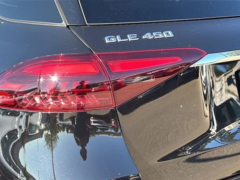 Used 2024 Mercedes-Benz GLE 450 GLE 450 image 35