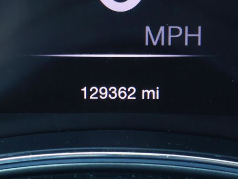 Used 2019 Jeep Grand Cherokee Laredo image 27