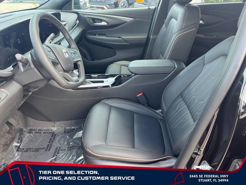 New 2026 Buick Envista Avenir FWD image 9
