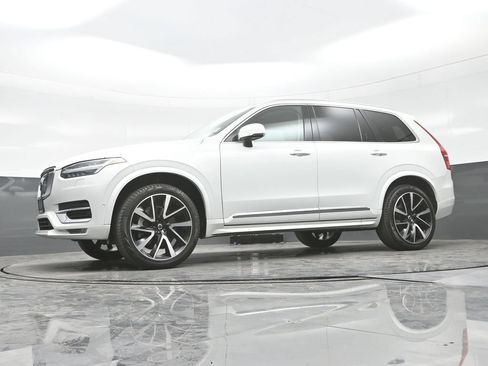 Used 2024 Volvo XC90 B6 Plus w/ Protection Package Premier AWD/4WD image 25
