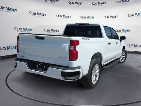 Used 2022 Chevrolet Silverado 1500 Custom AWD/4WD image 5