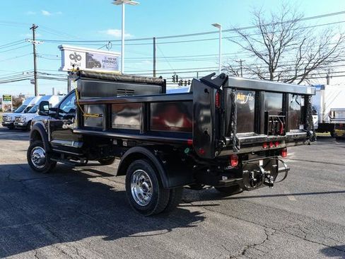 New 2025 Ford F550 4x4 Regular Cab Super Duty image 9