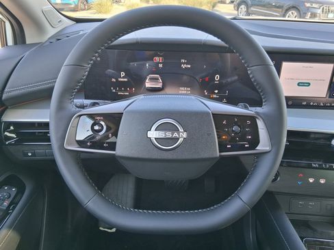 New 2026 Nissan Murano SL image 10