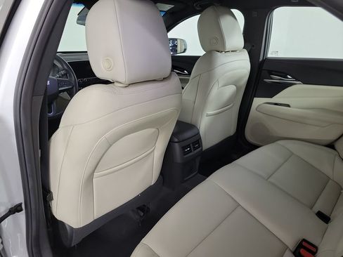 Certified 2024 Cadillac CT4 Luxury RWD image 11