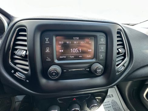 Used 2018 Jeep Compass Sport image 20