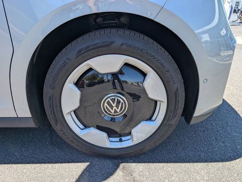 New 2025 Volkswagen ID. Buzz Pro S image 26