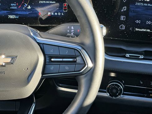 Certified 2025 Chevrolet Equinox LT image 21