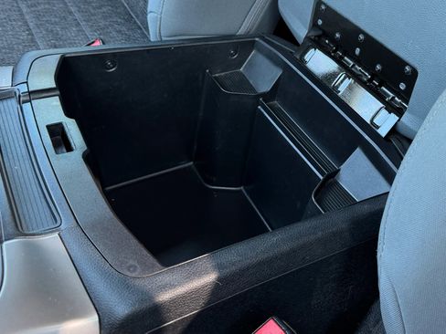 Used 2018 RAM 1500 Big Horn image 23