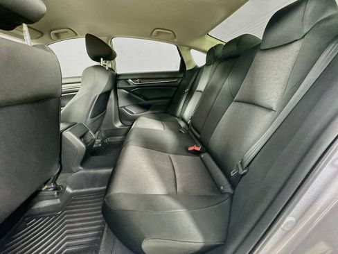 Used 2018 Honda Accord LX image 27