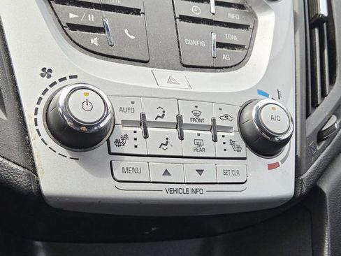 Used 2016 Chevrolet Equinox LTZ w/ Enhanced Convenience Package AWD/4WD image 16