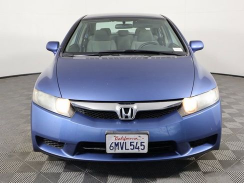 Used 2010 Honda Civic LX image 2