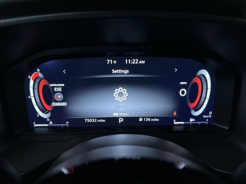 Used 2023 Nissan Rogue Platinum w/ Platinum Premium Package FWD image 17