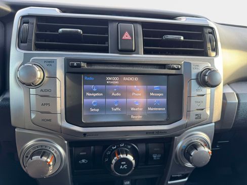 Used 2019 Toyota 4Runner SR5 Premium image 31