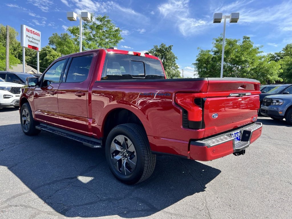 Used 2023 Ford F150 Lightning Lariat AWD/4WD image 5
