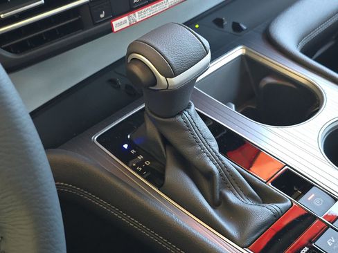 New 2026 Toyota Sienna XLE AWD/4WD image 20