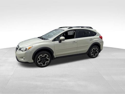 Used 2014 Subaru Crosstrek 2.0i Premium AWD/4WD image 2