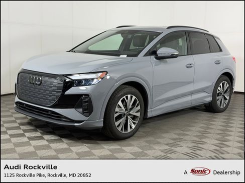 Used 2025 Audi Q4 e-tron Premium w/ Convenience Package RWD image 1
