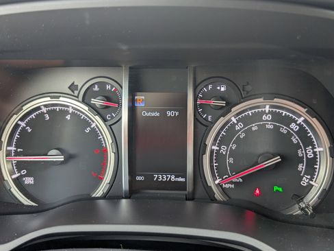 Used 2020 Toyota 4Runner Limited image 29