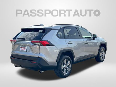 Used 2025 Toyota RAV4 LE AWD/4WD image 8