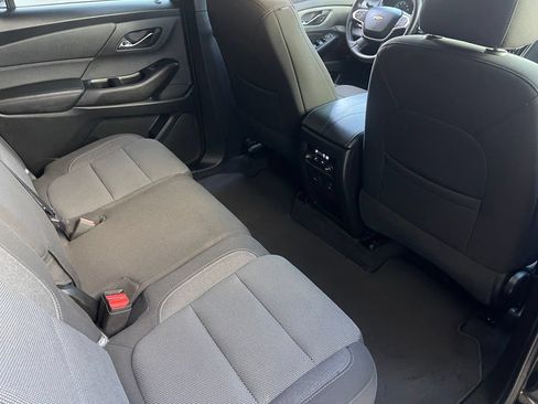 Used 2023 Chevrolet Traverse LT w/ LPO, Cargo Package FWD image 22