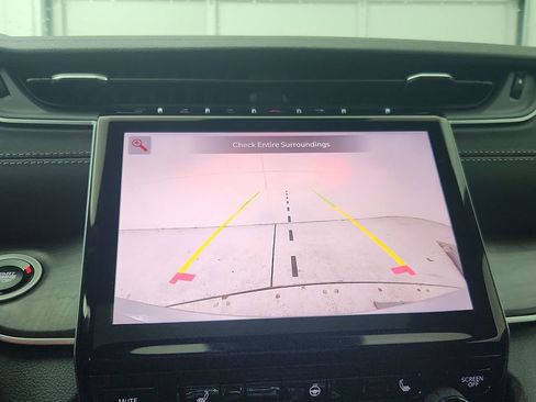 New 2025 Jeep Grand Cherokee Limited image 25