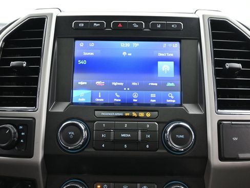 Used 2021 Ford F250 Lariat w/ Tremor Off-Road Package image 33