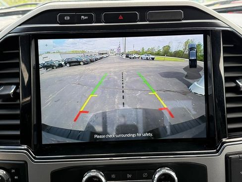 Used 2022 Ford F250 Lariat w/ Chrome Package AWD/4WD image 16