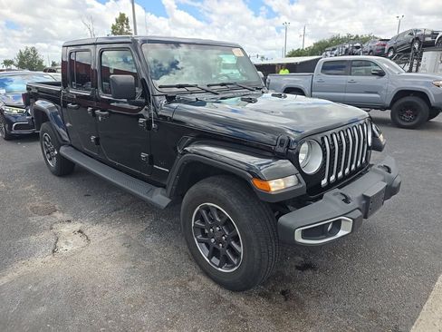 Used 2023 Jeep Gladiator Overland w/ Popular Equipment Package AWD/4WD image 3