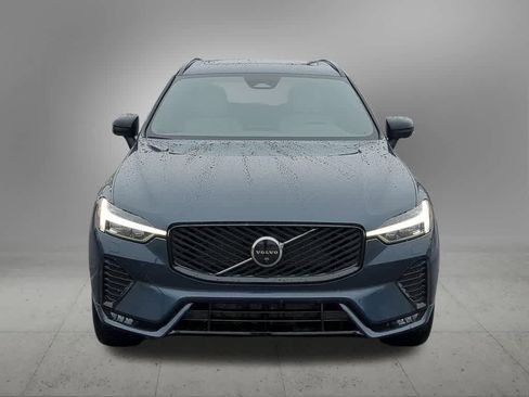Certified 2026 Volvo XC60 B5 Plus w/ Protection Package Premier image 9
