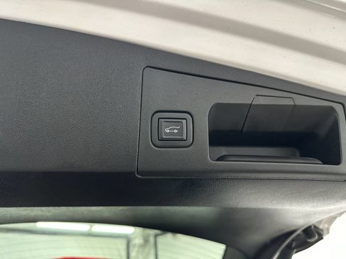 Used 2021 Cadillac XT5 Luxury FWD image 20