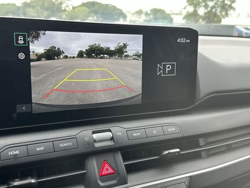 New 2025 Kia K4 LX image 19